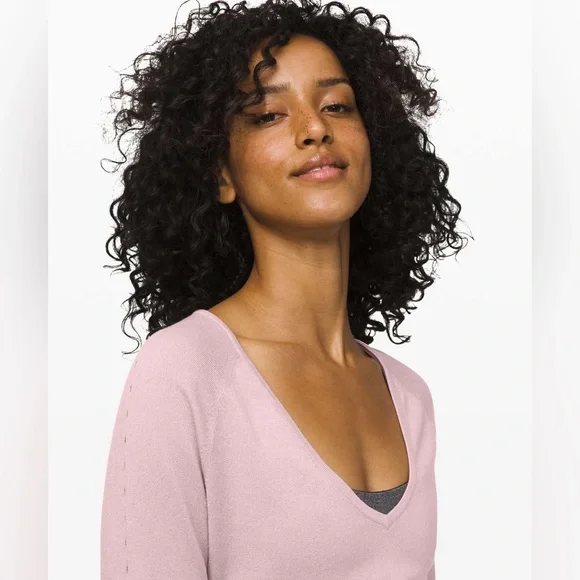 Lululemon Athletica Pink Fitted Long Sleeve Blouse - Picture 3 of 6